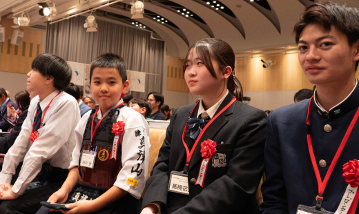 世界青少年志プレゼンテーション大会の様子