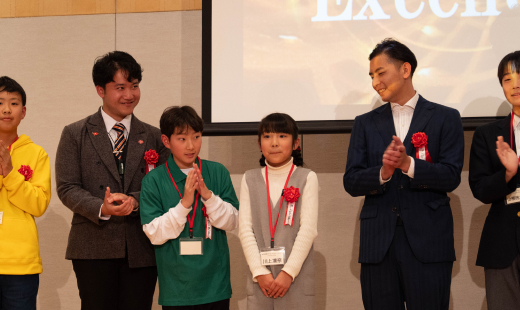 世界青少年志プレゼンテーション大会の様子