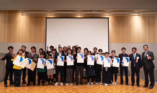 世界青少年志プレゼンテーション大会の様子